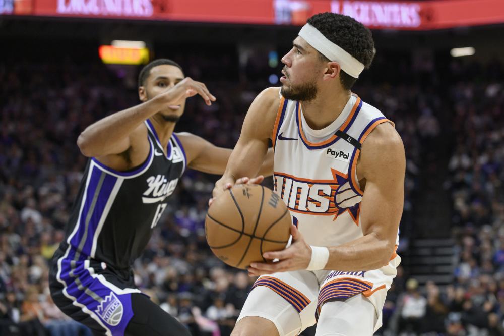 视频下方留 视频下方留