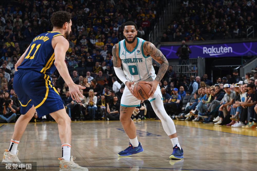 凭借球队的 凭借球队的